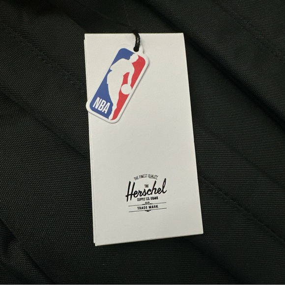 Herschel Supply Co NBA Los Angeles Lakers Backpack - Picture 2 of 12